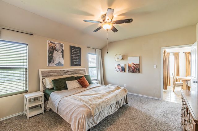 405 Calder Lane, Ponder, TX 76259