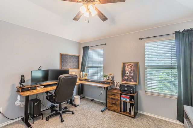 405 Calder Lane, Ponder, TX 76259