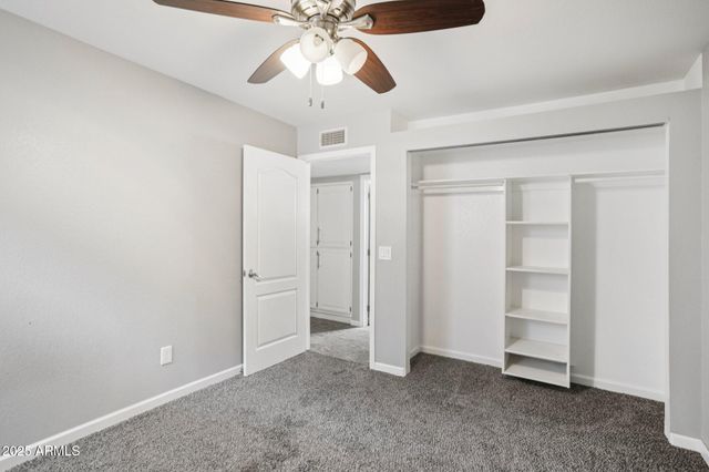 702 W Why Worry Lane, Phoenix, AZ 85021