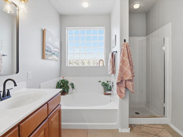 4001 Montana Verde, Santa Fe, NM 87507