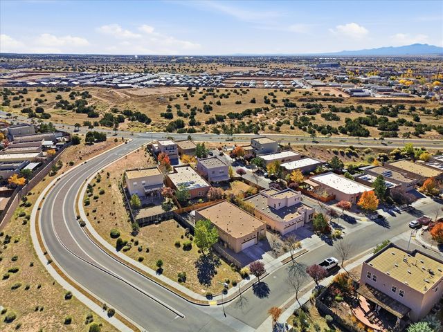 4001 Montana Verde, Santa Fe, NM 87507