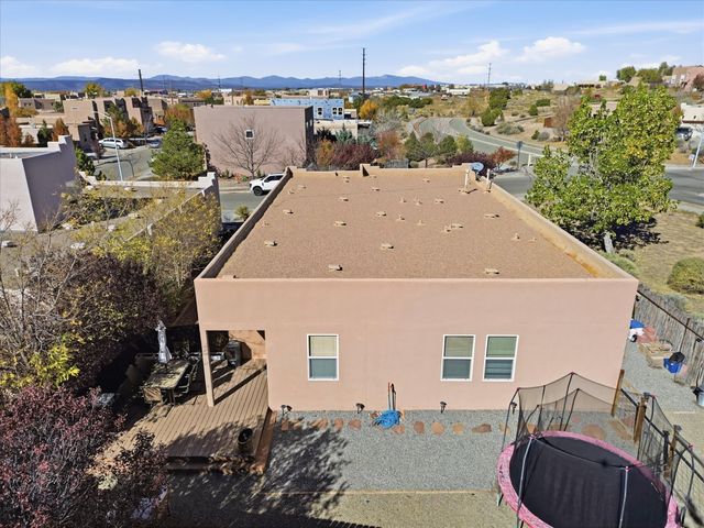 4001 Montana Verde, Santa Fe, NM 87507