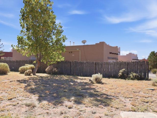 4001 Montana Verde, Santa Fe, NM 87507