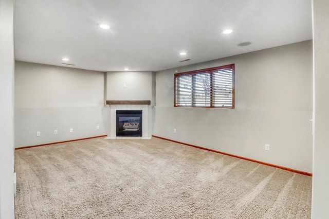 3319 45th Avenue S, Fargo, ND 58104