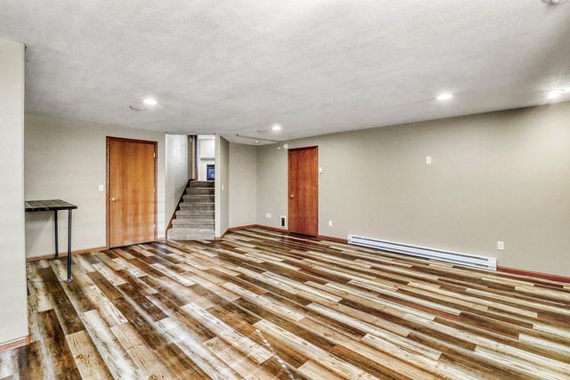 3319 45th Avenue S, Fargo, ND 58104