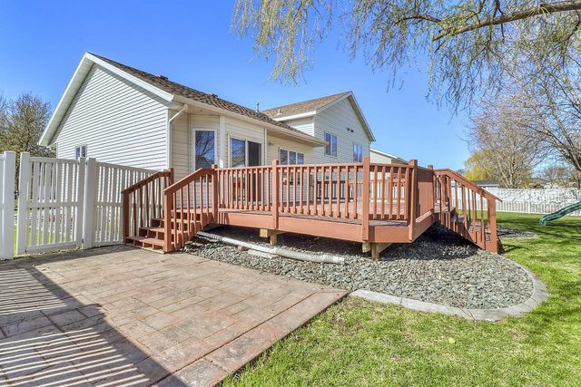3319 45th Avenue S, Fargo, ND 58104