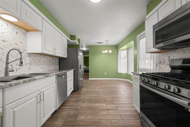 2906 Veterans Ave, Copperas Cove, TX 76522
