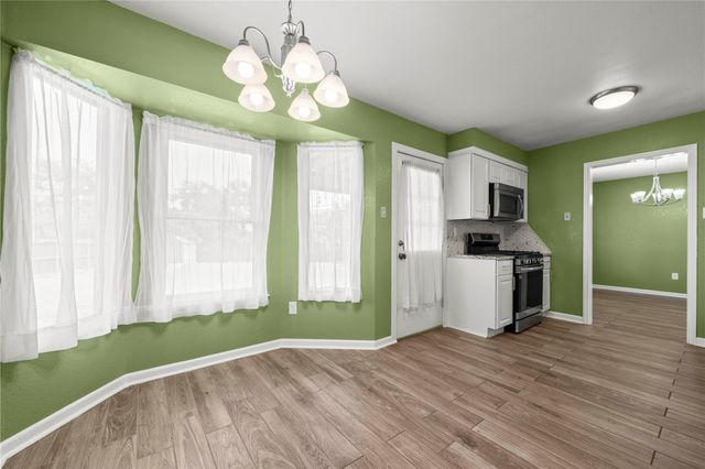 2906 Veterans Ave, Copperas Cove, TX 76522