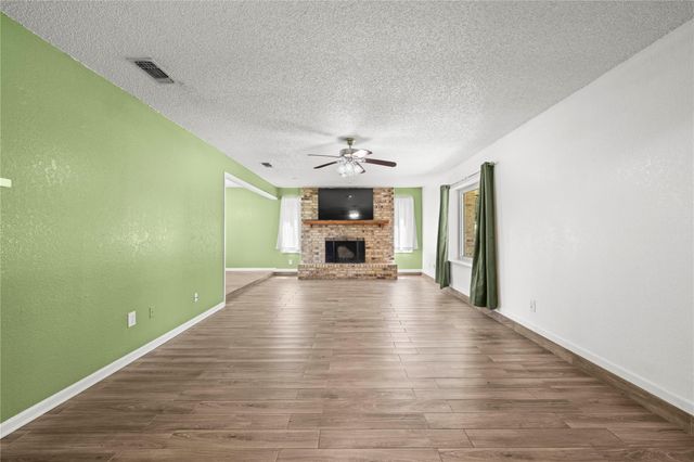 2906 Veterans Ave, Copperas Cove, TX 76522