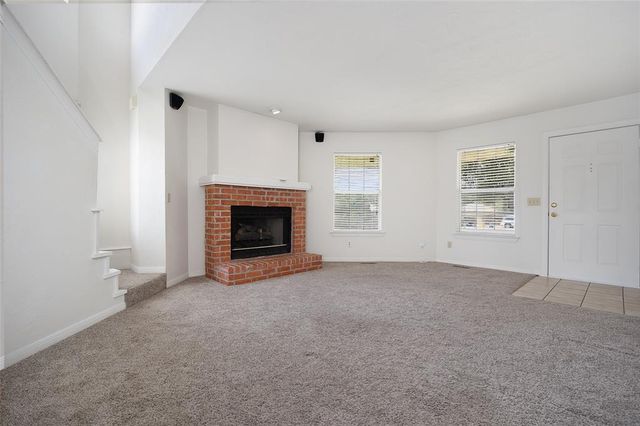 336 Lariat Circle, Edmond, OK 73003