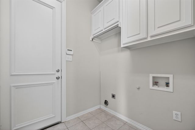 3215 Ricci Lane, Irving, TX 75062