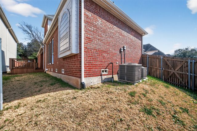 3215 Ricci Lane, Irving, TX 75062