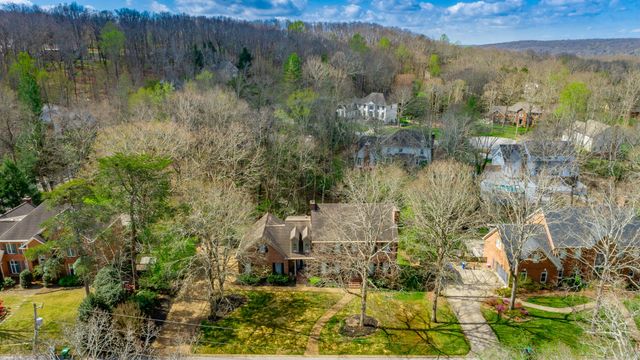 4 Northfield Road, Signal Mountain, TN 37377