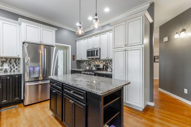 4 Northfield Road, Signal Mountain, TN 37377