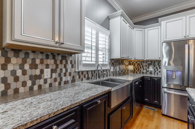 4 Northfield Road, Signal Mountain, TN 37377