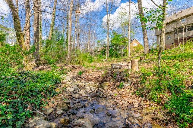 4 Northfield Road, Signal Mountain, TN 37377