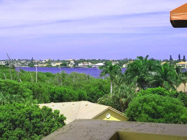 1000 Scotia Drive 605, Hypoluxo, FL 33462