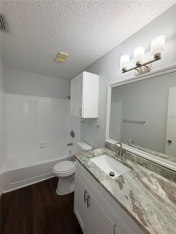 8653 FANCY FINCH DRIVE 204, Tampa, FL 33614