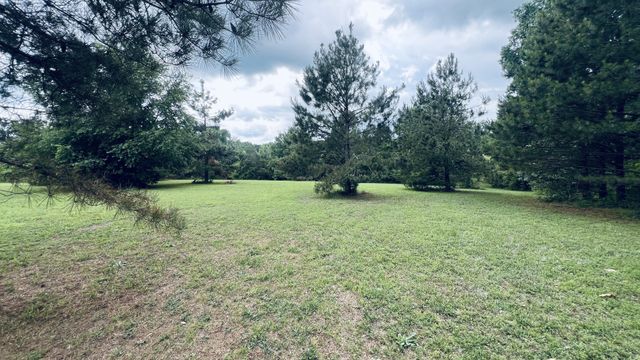 147 Paul Spears Rd, Summertown, TN 38483