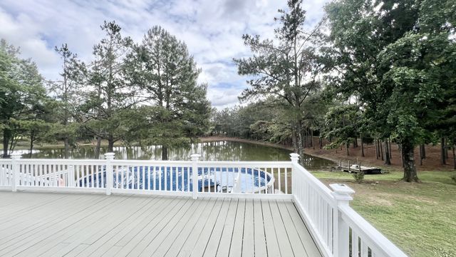 147 Paul Spears Rd, Summertown, TN 38483