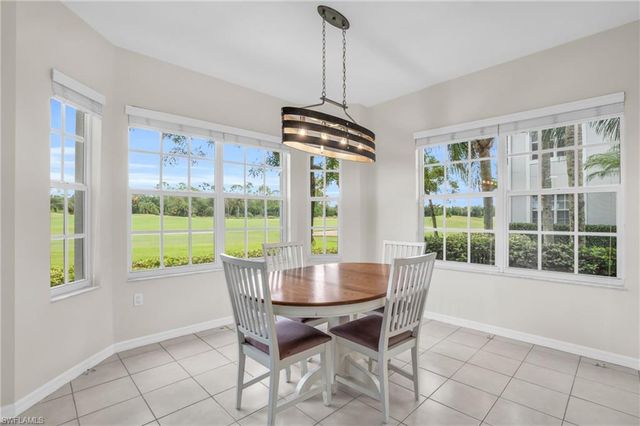 6025 Pinnacle LN 602, Naples, FL 34110