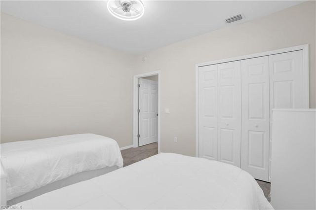 6025 Pinnacle LN 602, Naples, FL 34110