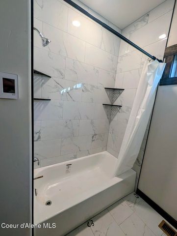 6856 Selkirk St, Bonners Ferry, ID 83805