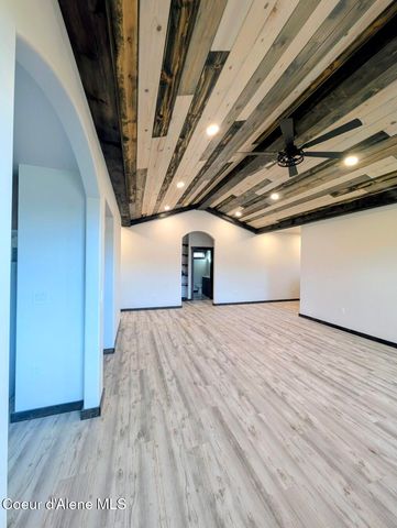 6856 Selkirk St, Bonners Ferry, ID 83805