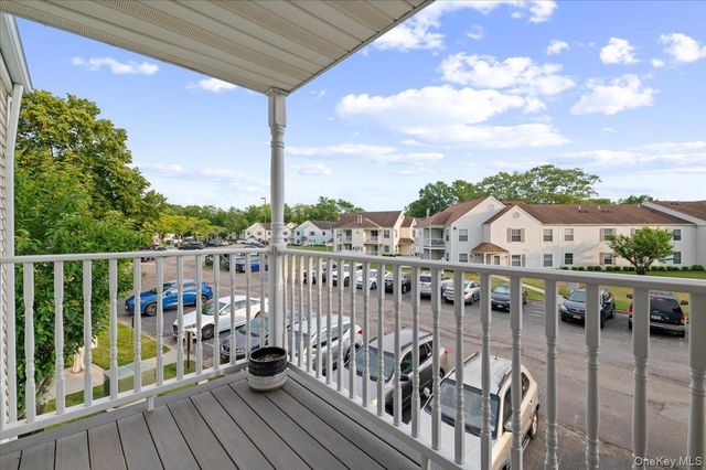 80 Fairview Circle, Middle Island, NY 11953