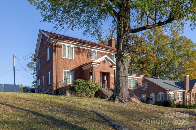 274 N 4th Street, Albemarle, NC 28001
