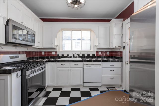 274 N 4th Street, Albemarle, NC 28001