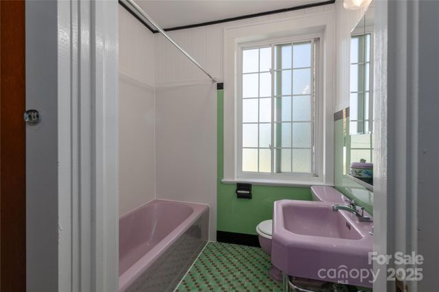 274 N 4th Street, Albemarle, NC 28001