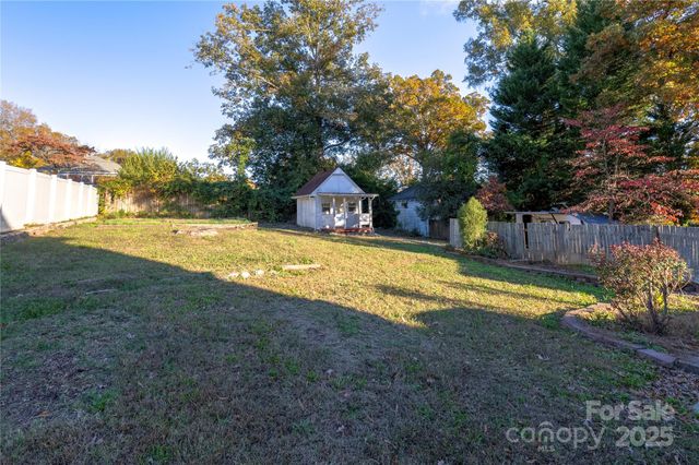 274 N 4th Street, Albemarle, NC 28001