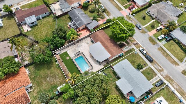 1155 NE 184th St, Miami, FL 33179