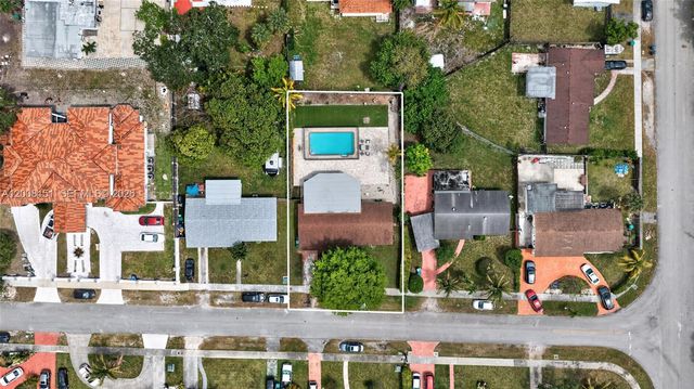 1155 NE 184th St, Miami, FL 33179