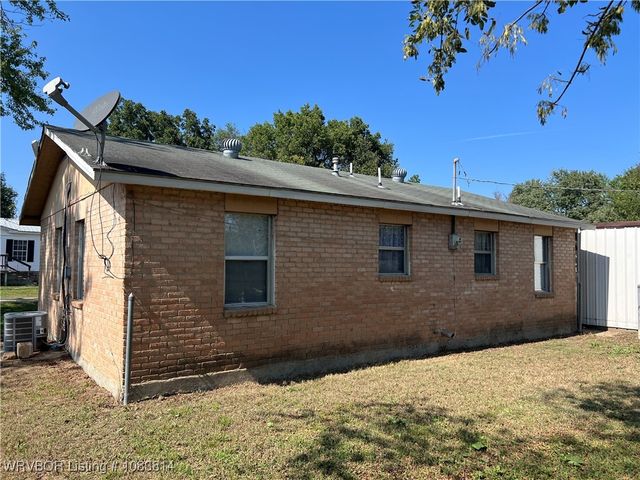 103 SE Keese Avenue, Keota, OK 74941