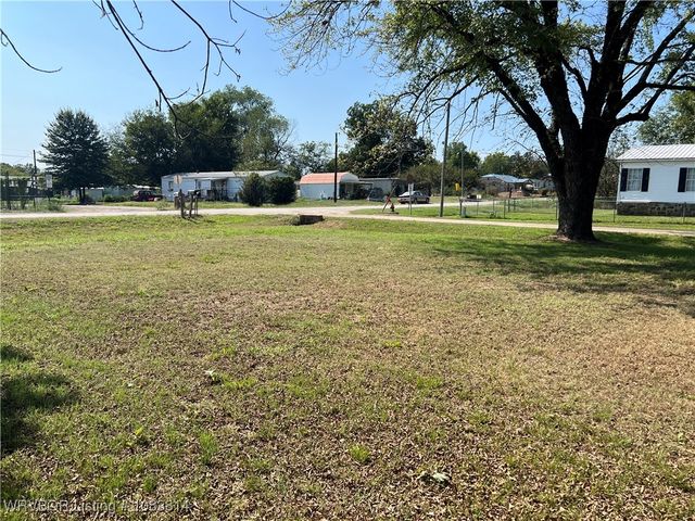 103 SE Keese Avenue, Keota, OK 74941