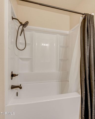 1134 Cooks Valley Road, Kingsport, TN 37664