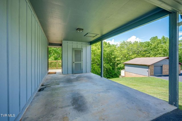 1134 Cooks Valley Road, Kingsport, TN 37664