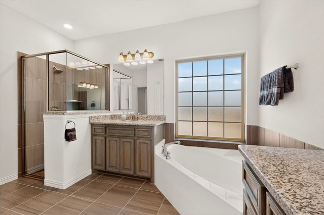 824 State Street, Desoto, TX 75115