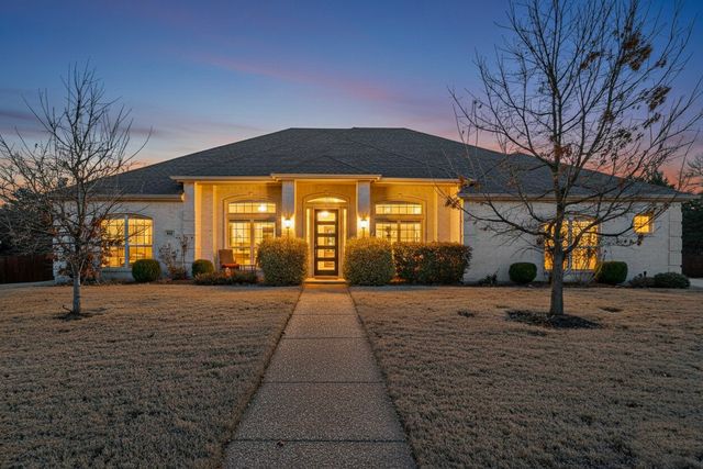 824 State Street, Desoto, TX 75115