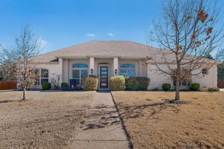 824 State Street, Desoto, TX 75115