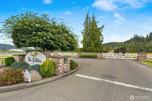 20011 195th Avenue E, Orting, WA 98360