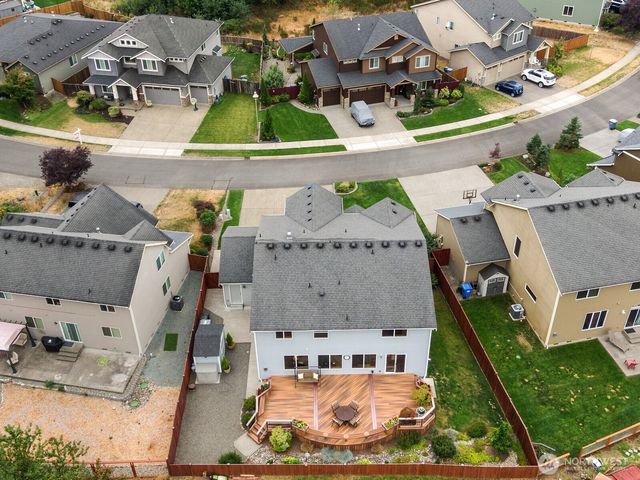 20011 195th Avenue E, Orting, WA 98360