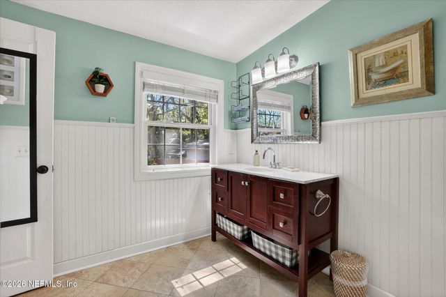 2842 IONIC Avenue, Jacksonville, FL 32210