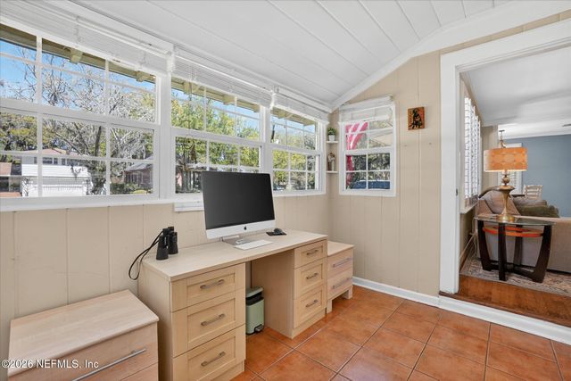 2842 IONIC Avenue, Jacksonville, FL 32210