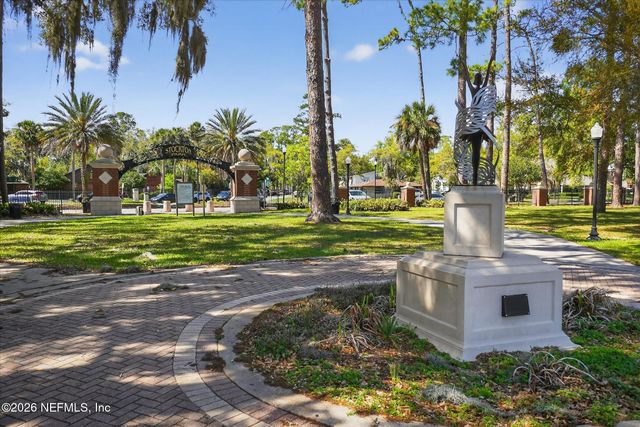 2842 IONIC Avenue, Jacksonville, FL 32210