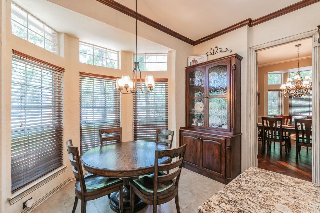 property-img