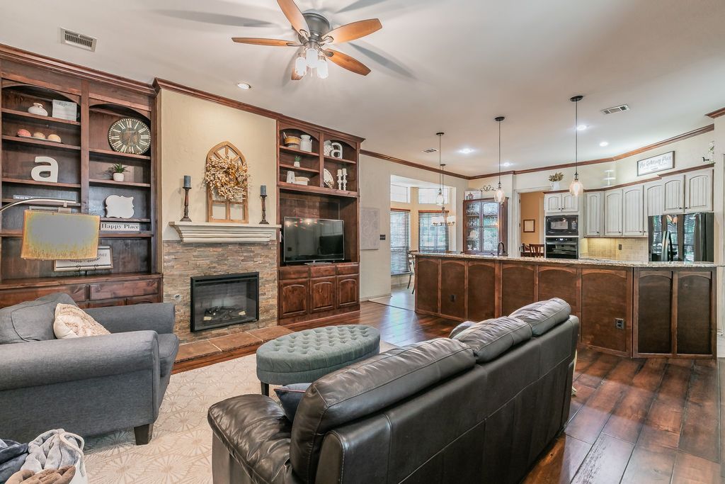 property-img