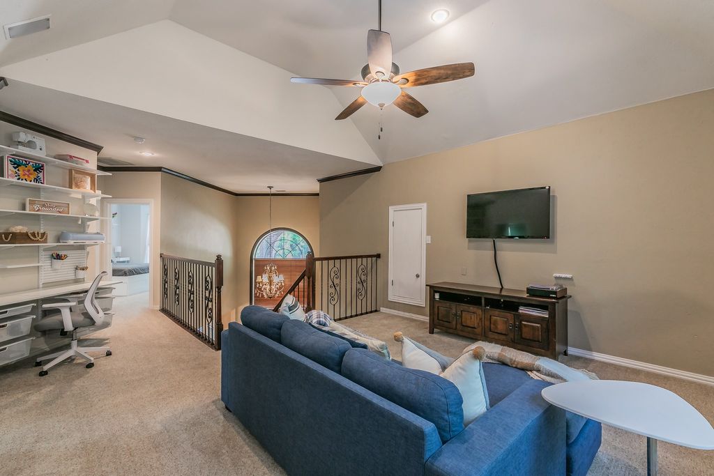 property-img